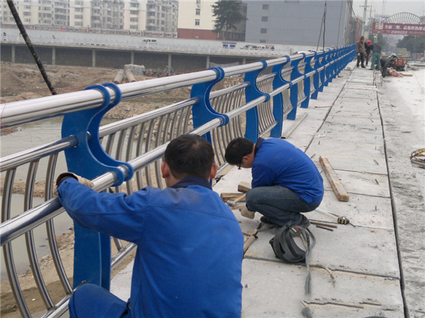 三明不锈钢河道护栏的特性及其在城市景观中的应用